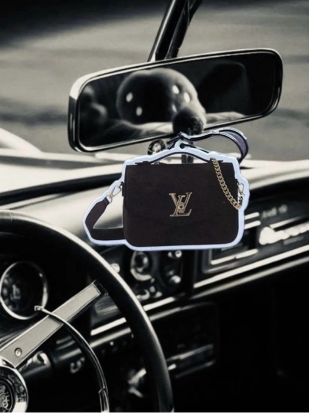 NWT LV Louis Vuitton Attrape-Rêves Luxury Perfume Car Air Freshener